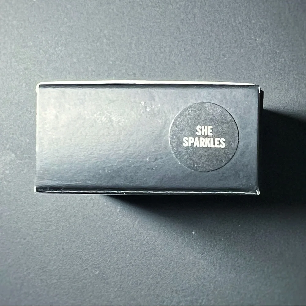 MAC Dazzleshadow She Sparkles. New In Box, unused - Picture 4 of 5